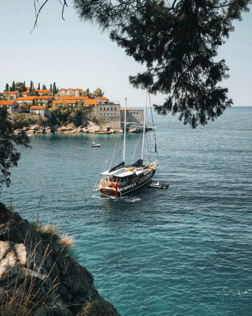montenegro, boat tours, guided tours, sea, sveti stefan