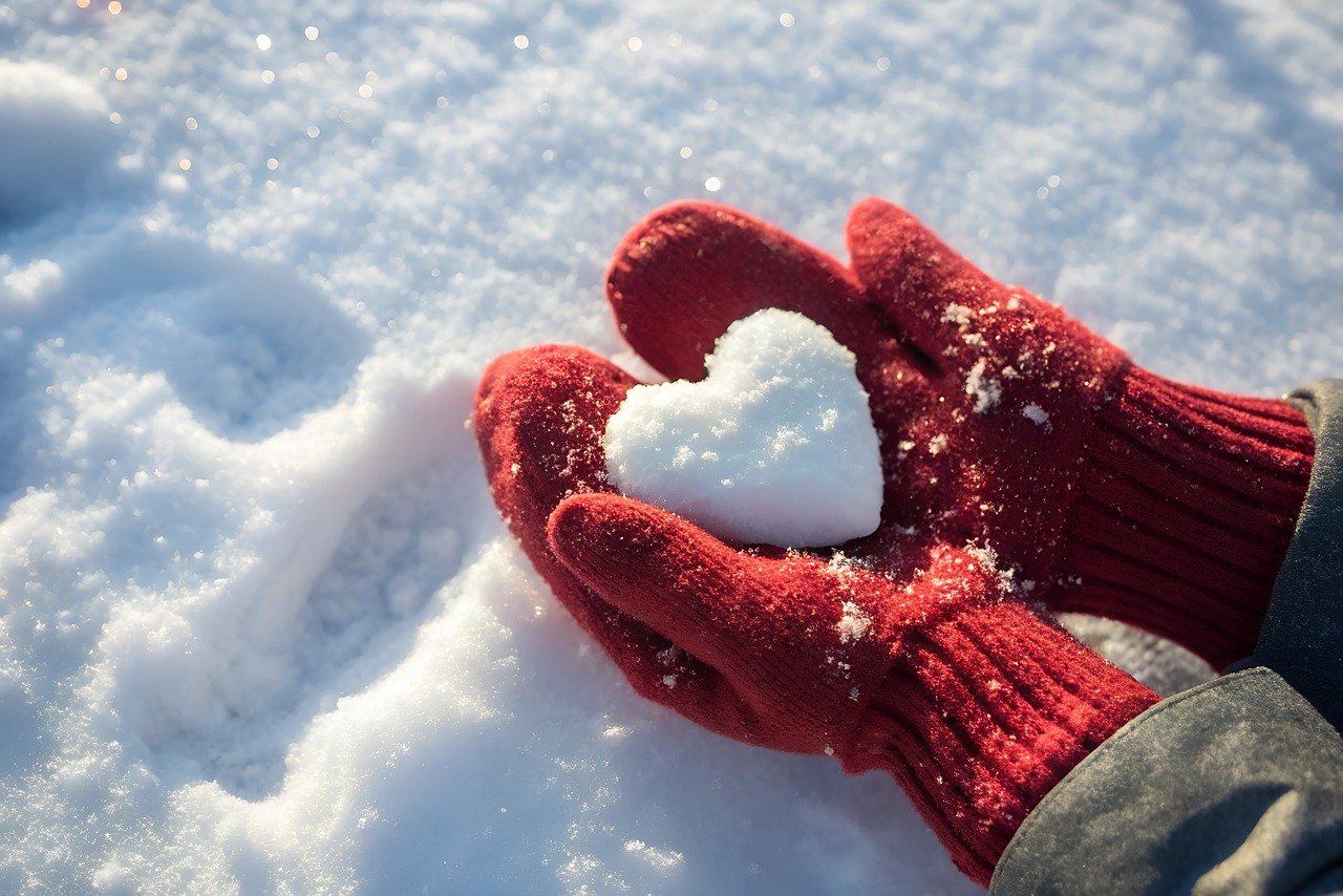 Montenegro in winter, snow, heart, mittens