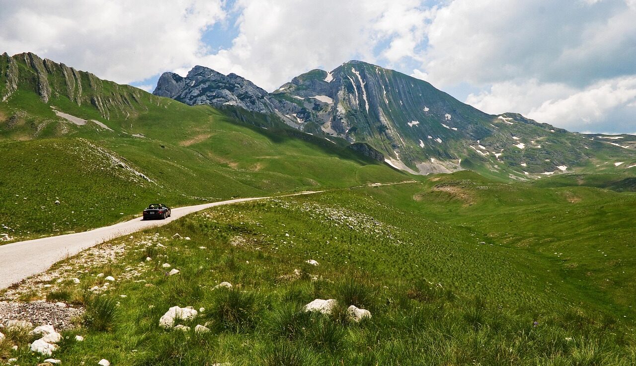 traveling to Montenegro